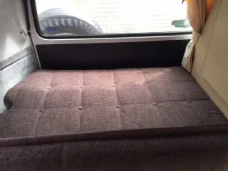 Foto 4 di 7: Volkswagen T2 Kombi   