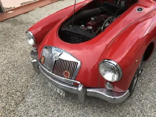 Foto 4 di 5: MG A   