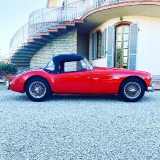 Foto 2 di 5: MG A   