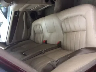 Foto 5 di 8: JAGUAR XJ8(1997-2004) 3.2 240cv  