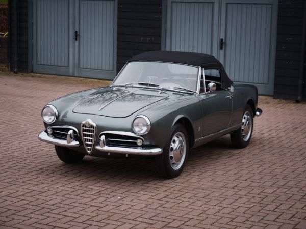 ALFA ROMEO Giulietta Spider 