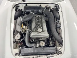 Foto 14 di 34: ALFA ROMEO Giulietta Spider Veloce Passo Corto 