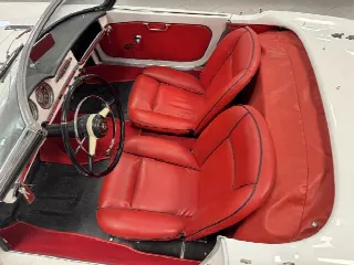 Foto 23 di 34: ALFA ROMEO Giulietta Spider Veloce Passo Corto 