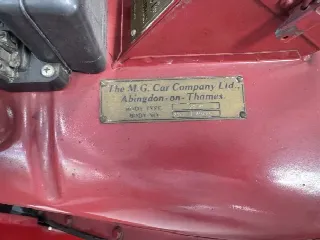 Foto 22 di 30: MG TD  