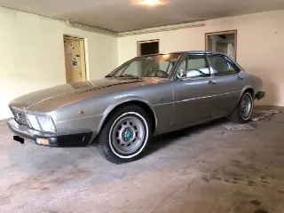 Foto 2 di 5: DE TOMASO Deauville  