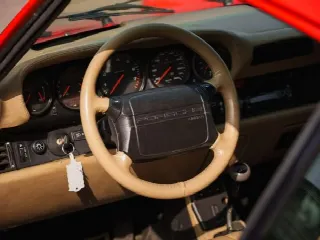 Foto 6 di 6: PORSCHE 930 Turbo