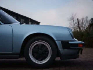 Foto 2 di 7: PORSCHE 911 SC 3.0 Coupe Hell blue Metallic - Just Arrived
