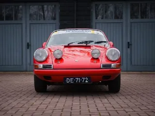 Foto 3 di 11: PORSCHE 911 Urmodell 911 early 1965 rally edition