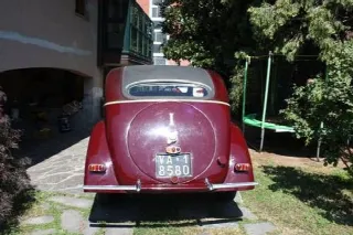 Foto 3 di 5:   6C 2300 B by Touring