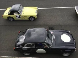 Foto 4 di 4: MG C 