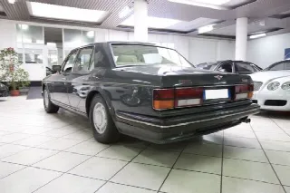 Foto 5 di 7: BENTLEY Turbo R