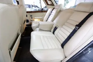 Foto 3 di 7: BENTLEY Turbo R