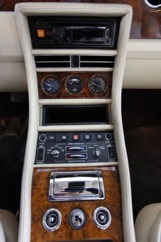 Foto 2 di 7: BENTLEY Turbo R