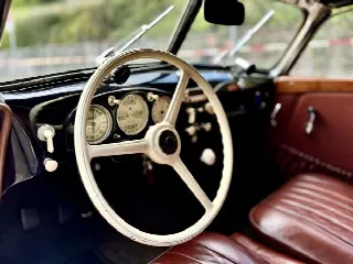 Foto 6 di 9: BMW 327/28 Cabriolet -  One of just 569 examples ever built * Matching numbers