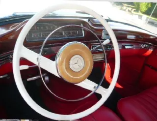 Foto 3 di 3: MERCEDES-BENZ 220(1951-1955)  SE CABRIOLET