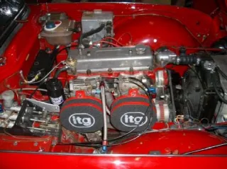 Foto 6 di 6: TRIUMPH TR4 Works FIA rally car - aluminium bodied
