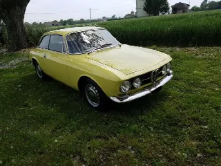 Foto 4 di 4: ALFA ROMEO GTV  