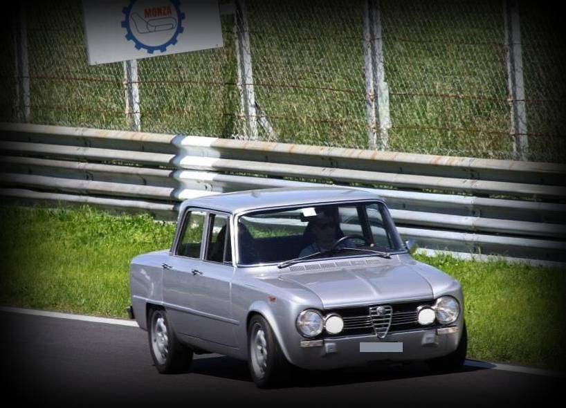 ALFA ROMEO Giulia Super Berlina 