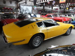 Foto 5 di 25: MASERATI Ghibli(1966-1973) Maserati Ghibli