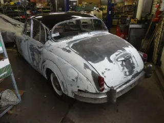 Foto 5 di 15: JAGUAR MKII ''68