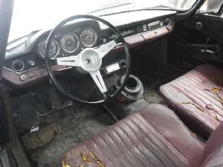 Foto 8 di 18: ALFA ROMEO 2600 Sprint