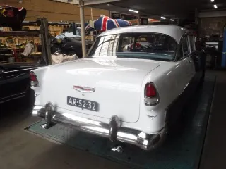 Foto 6 di 12: CHEVROLET Bel-Air Sedan 
