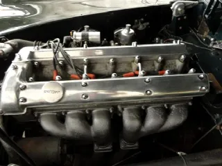 Foto 14 di 21: JAGUAR XK 120 Coupe