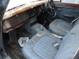 Foto 7 di 13: JAGUAR MKII RHD to restore 