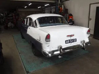 Foto 10 di 12: CHEVROLET Bel-Air Sedan 