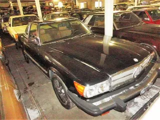 Foto 7 di 20: MERCEDES-BENZ SL(1971-1989) Mercedes 560 SL black ''88