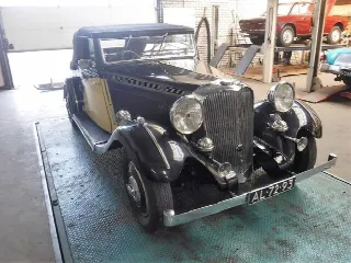 Foto 10 di 46: BROUGH Superior RHD Hudson
