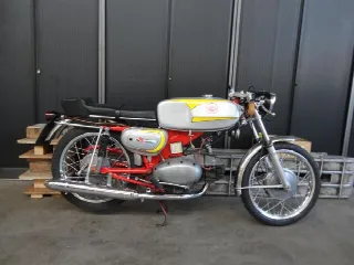 Foto 7 di 15: LANCIA Fulvia HF Fanalone