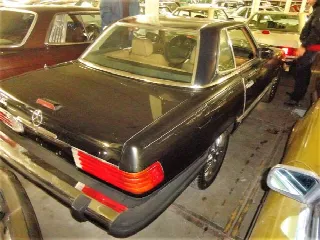 Foto 9 di 20: MERCEDES-BENZ SL(1971-1989) Mercedes 560 SL black ''88