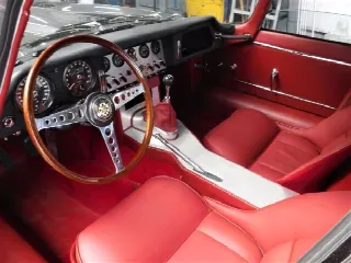 Foto 14 di 46: JAGUAR E-Type SI (1961-1968) 1962