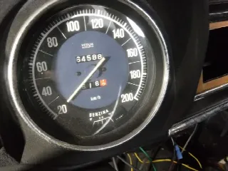 Foto 6 di 15: ALFA ROMEO Giulia 1600 Super Biscione