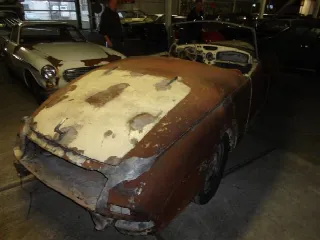 Foto 2 di 9: SUNBEAM Alpine Roadster to restore