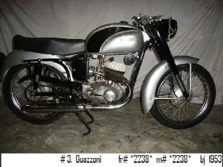 Foto 2 di 3: Volkswagen Kaefer MAGGIOLONE