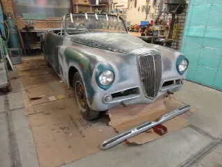 Foto 4 di 21: LANCIA Aurelia B50 cabrio