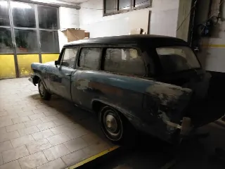 Foto 3 di 11: STUDEBAKER Champion scotsman   