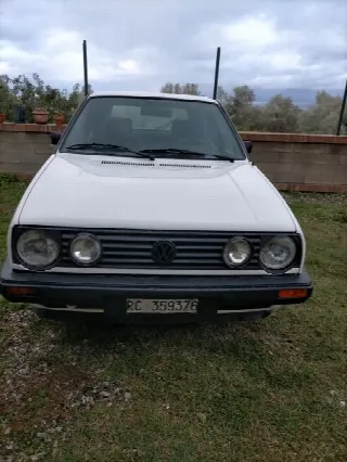 Foto 1 di 6: Volkswagen Golf GTD 