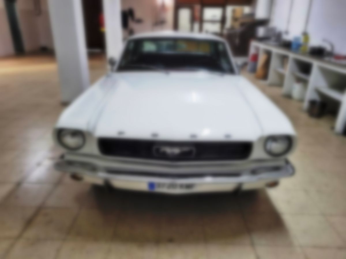FORD Mustang 200 3.3L Coupe / Hardtop 