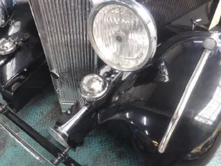 Foto 9 di 46: BROUGH Superior RHD Hudson