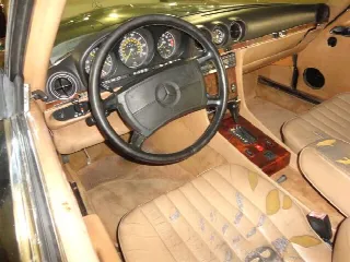 Foto 14 di 20: MERCEDES-BENZ SL(1971-1989) Mercedes 560 SL black ''88