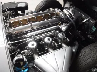 Foto 19 di 46: JAGUAR E-Type SI (1961-1968) 1962