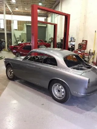 Foto 24 di 28: ALFA ROMEO Giulietta Sprint Veloce
