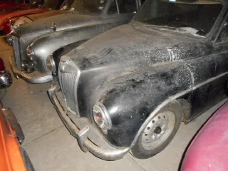 Foto 7 di 9: MG Magnette 