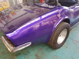 Foto 12 di 30: CHEVROLET Corvette ''73 cabrio purple