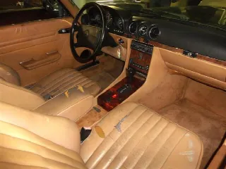 Foto 13 di 20: MERCEDES-BENZ SL(1971-1989) Mercedes 560 SL black ''88
