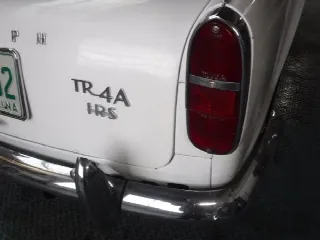 Foto 27 di 40: TRIUMPH TR4 A surrey 