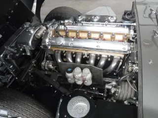 Foto 23 di 46: JAGUAR E-Type SI (1961-1968) 1962